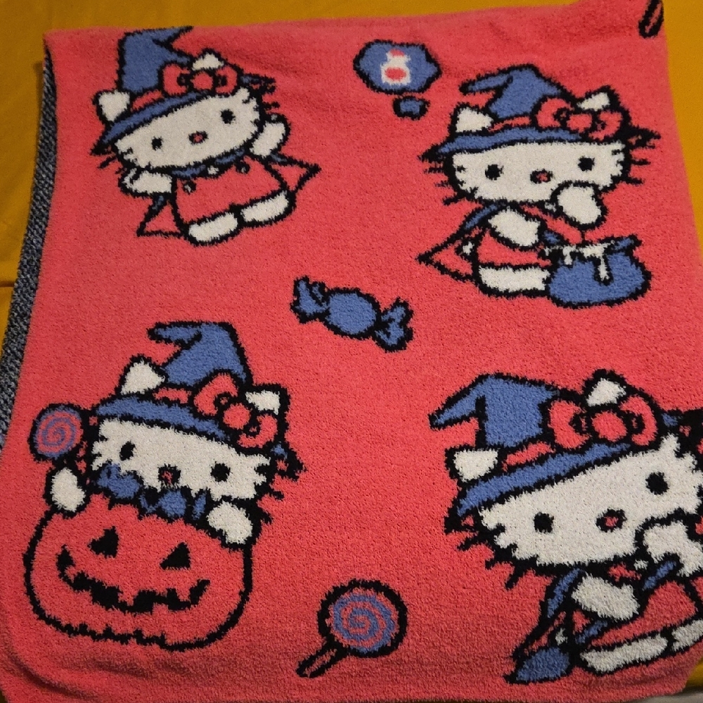 Hello Kitty Halloween Blanket